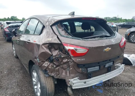 2019 Chevrolet Cruze Ls z USA, uszkodzony, nr VIN 3G1BC6SM5KS613559